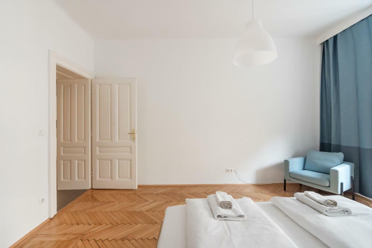 Universum Apartment 2 Βιέννη Εξωτερικό φωτογραφία