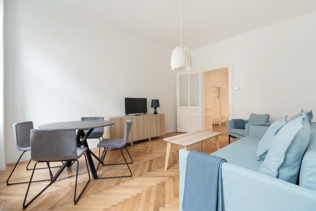 Universum Apartment 2 Βιέννη Εξωτερικό φωτογραφία